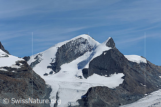 Foto: Strahlhorn und Adlerhorn.
Gletscher: Adlergletscher